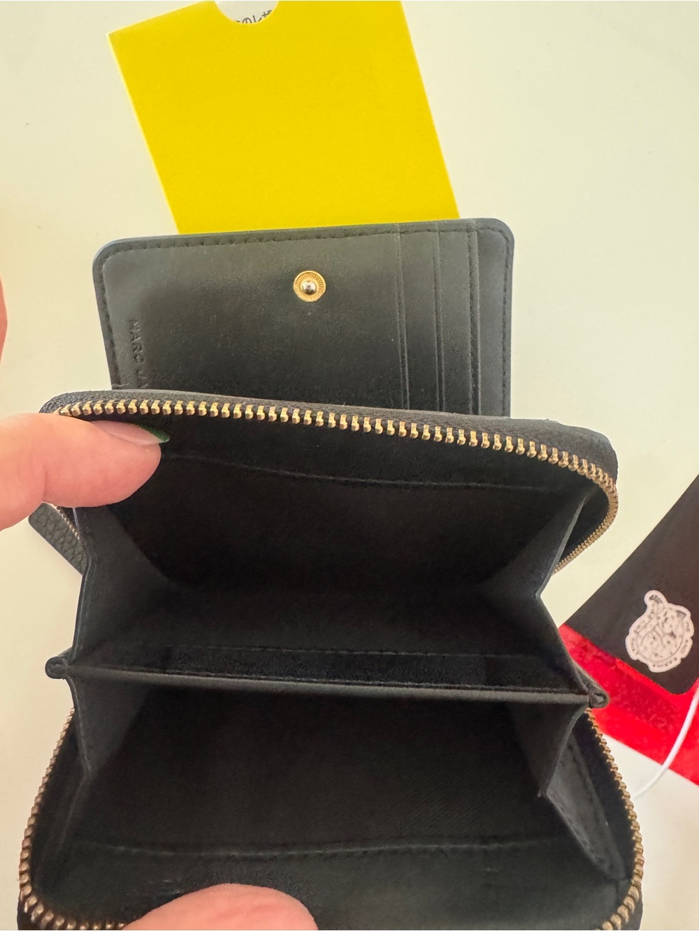 Marc Jacobs Black Leather Card Case with Yellow Card Sleeve - Picture 3 of 5